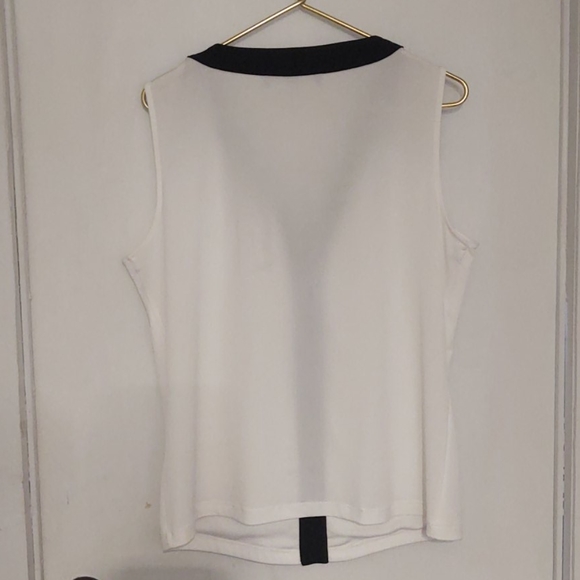 BNWT  Karl Lagerfeld blouse - Picture 2 of 3
